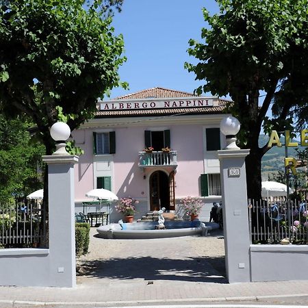 Albergo Nappini Lizzano In Belvedere Bagian luar foto